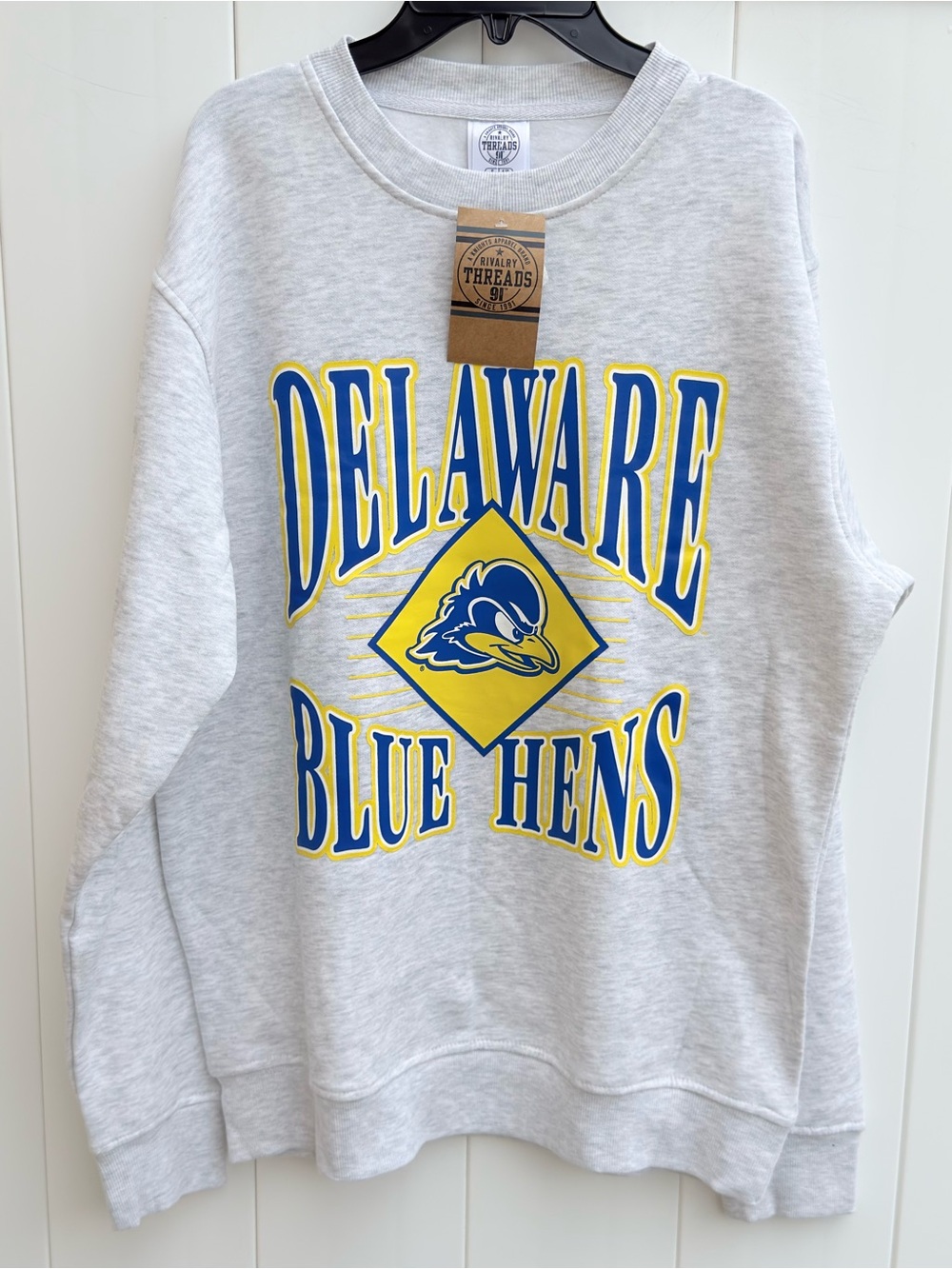 NWT Delaware Blue Hens Crewneck Sweatshirt - Gray with Blue & Yellow Small